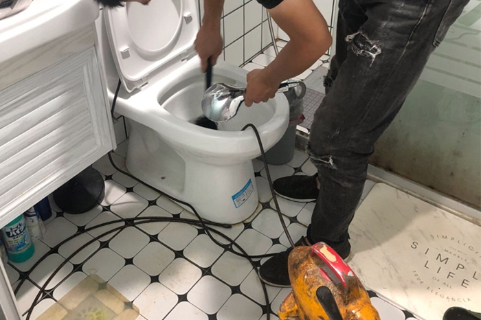 双河疏通下水道