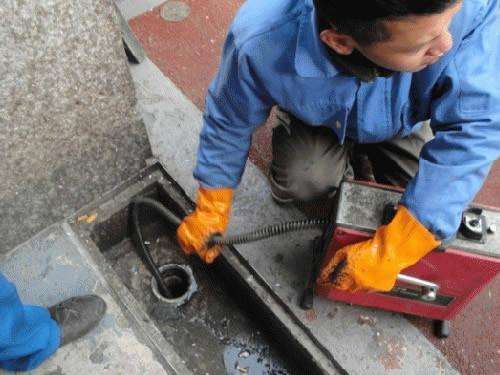 双河疏通下水道